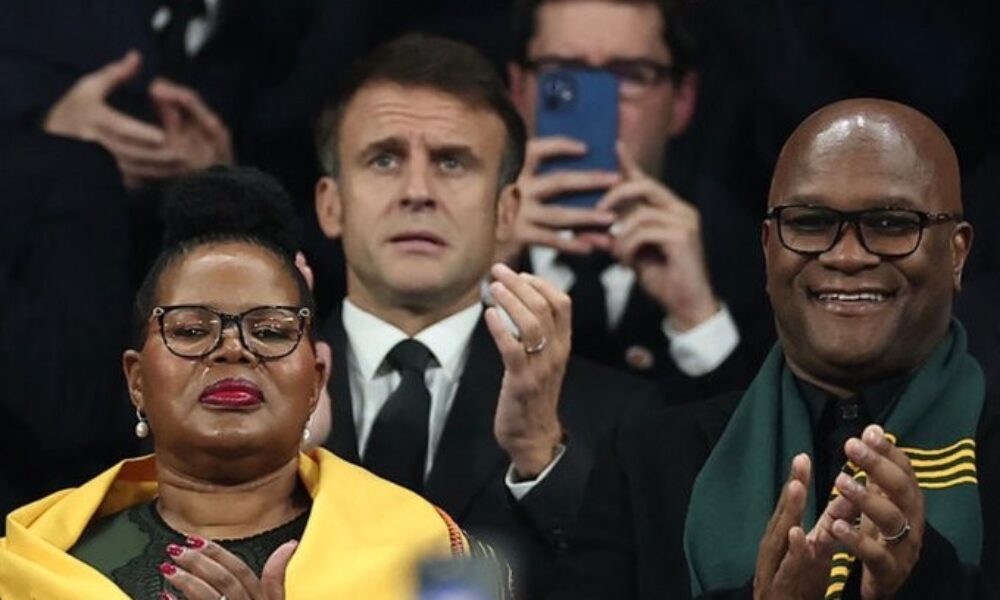 Veľvyslanec Juhoafrickej republiky “vypadol” z 22. poschodia parížskeho hotela