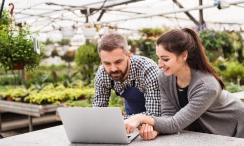 E-shopy zasiahla transakčná daň aj lacná čínska konkurencia, tvrdí predseda asociácie E-commerce Slovakia