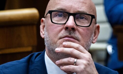 Gröhling: Koalícia nechce, aby sa v parlamente hovorilo o stave korupcie