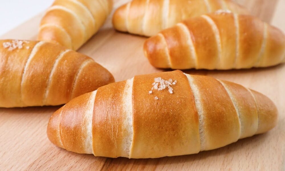 海盐面包 | 怎么自制蒸汽烤出漂亮的盐可颂 | Sea Salt Butter Rolls