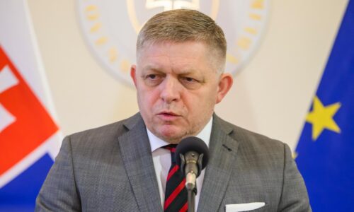 Opozícia namieta, že na výbore nemala priestor na otázky pre Fica
