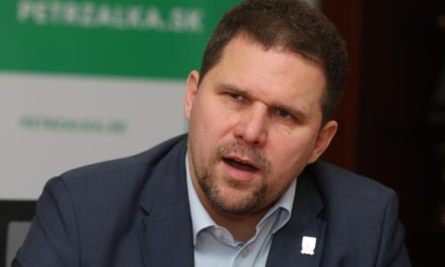 Starosta Hrčka verí, že pri petržalskej električke nedôjde k scenáru z Karlovej Vsi