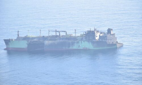 Časovaná bomba v Stredomorí. Poškodený ruský tanker môže spôsobiť katastrofu