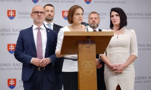 SaS sa chystá odvolávať Šutaja Eštoka, aktuálne v parlamente zbiera podpisy