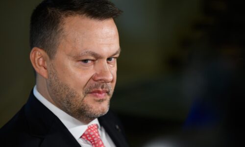 Priemer trvania kontrol na ÚVO nezachytáva reálnu situáciu v regiónoch, tvrdí Migaľ. Hovorí o stovkách dní