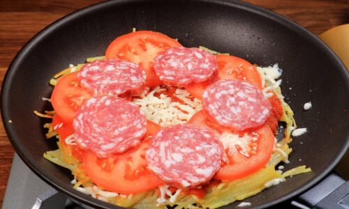 ONLY 10 MINUTES!  No Flour! Super Easy Potato Pizza Recipe🍕Perfect For Breakfast
