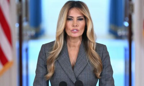 Překvapivé prohlášení Trumpové: S Epsteinem jsme se potkávali na party. Vztah jsem s ním neměla