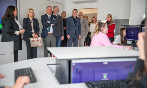 Župná zdravotnícka škola na Strečnianskej ulici v Bratislave má moderné simulačné centrum a zrekonštruovaný pavilón praktického vzdelávania
