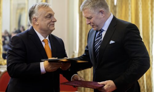 Orbán sa nezúčastní na summite EÚ na Cypre. Pravdepodobne ho zastúpi Fico, píše Politico