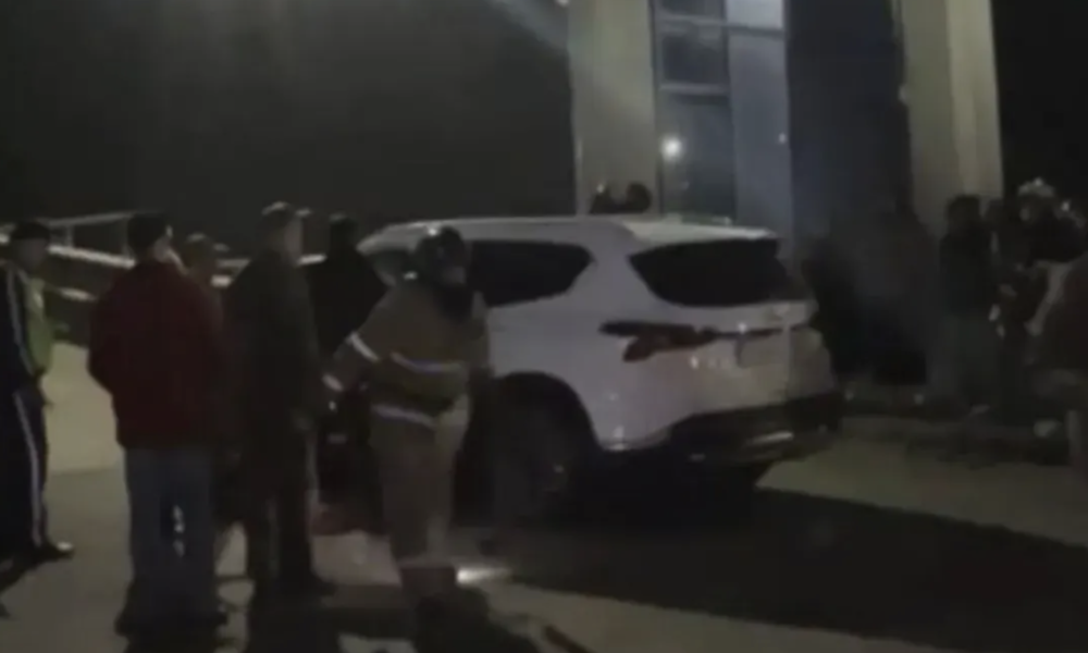 Pri požiari v Astane zahynuli tri deti, príčinou bol zle zaparkovaný nový automobil