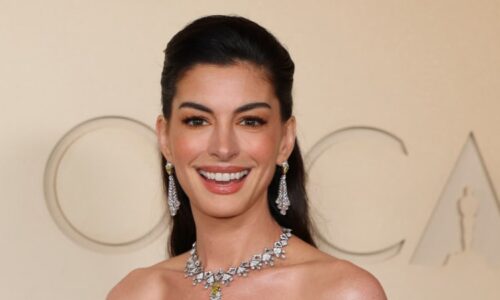 Nejkrásnější na světě je letos herečka Hathaway. Triumfovala v prestižní anketě