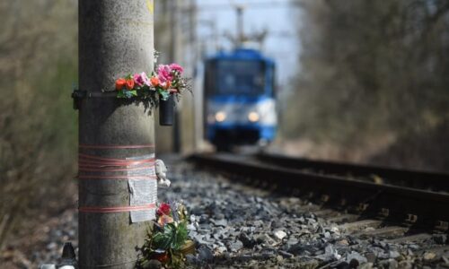 Tragédie v Bratislavě: Šestnáctiletý mladík zemřel po srážce s tramvají