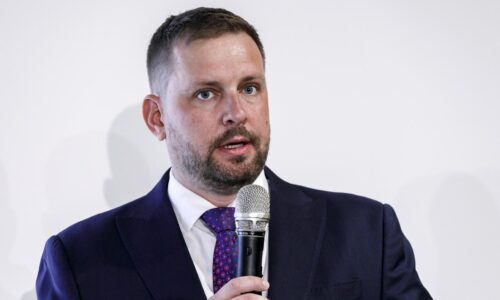 Minister Šaško: Financie z plánu obnovy na výstavbu nemocnice ohrozené nie sú