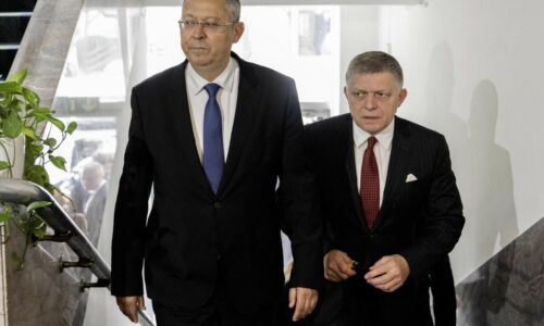 Prídu Slováci o dva dni pracovného voľna zbytočne? Expert aj zamestnávatelia hovoria o opaku konsolidácie