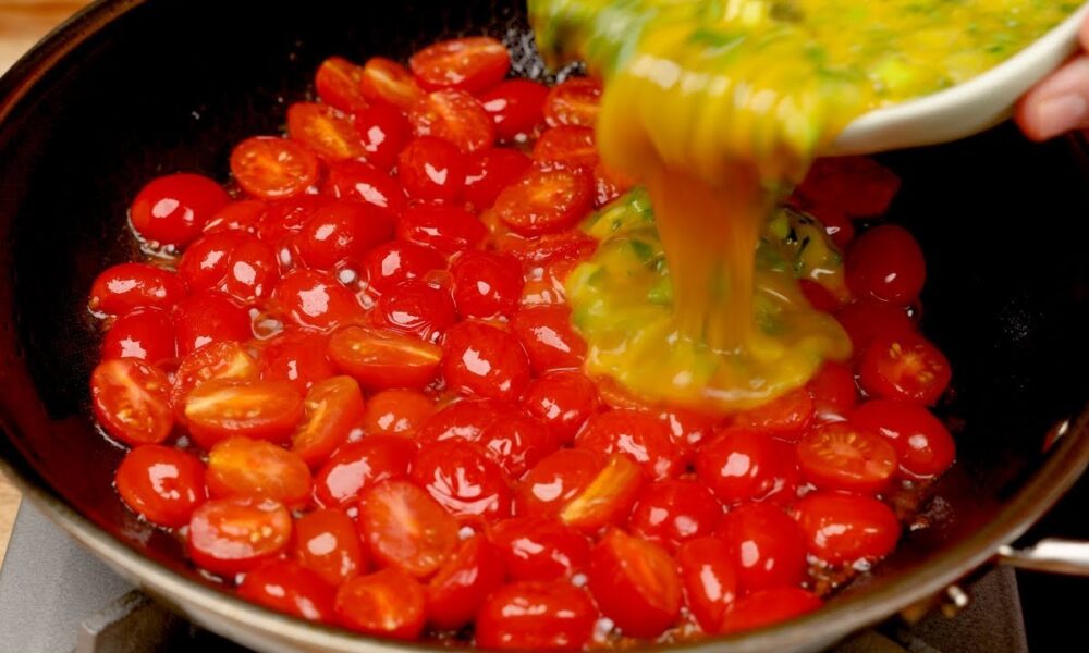 Tomato with Eggs! Better, Easier, and Faster Than Pizza