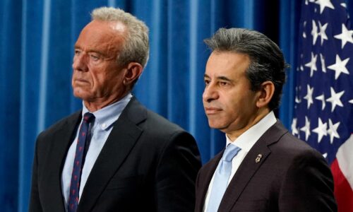Trump plánuje odvolať šéfa Úradu pre kontrolu liečiv. Čelí kritike v súvislosti s potratovou tabletkou