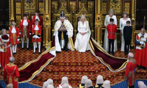 Britský kráľ mal prejav v parlamente: Vláda sa hlási k záväzkom voči NATO a chce užšie vzťahy s EÚ
