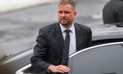 O očkovaní je potrebné hovoriť aj s tými, ktorí majú iný názor. Inak dochádza k radikalizácii, tvrdí Šaško