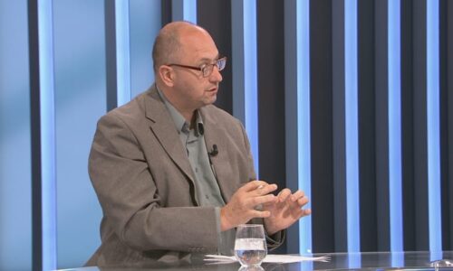 Vyhrát miliardy je šok jako rakovina. Dělejte dál svou stejnou „hnusnou“ práci, radí psycholog