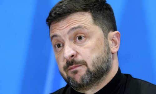 Myśl Polska: Všetci už strácajú trpezlivosť, ale Zelenskij chce stále vojnu