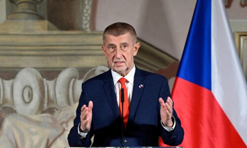 Na protesty za Českú televíziu a rozhlas už nie je dôvod. Zmení sa len forma financovania, odkázal Babiš