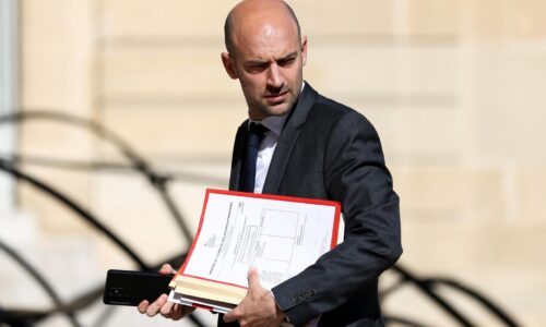 Šéf francúzskej diplomacie odsúdil izraelskú okupáciu Libanonu