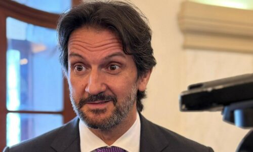 Parlament má o návrhu na odvolanie Kaliňáka rokovať v stredu