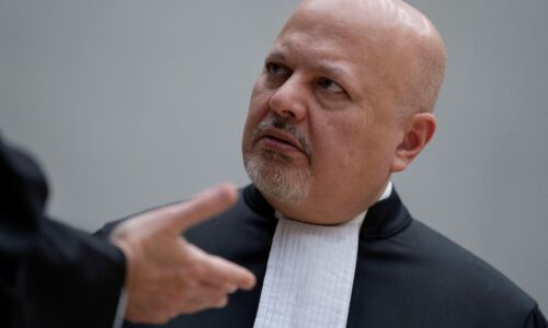 Hlavného prokurátora Medzinárodného trestného súdu suspendovali po vyšetrovaní sexuálneho obťažovania