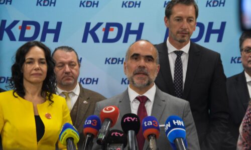 KDH žiada mimoriadny výbor pre pôdohospodárstvo. Od Takáča chce, aby riešil zavlažovanie