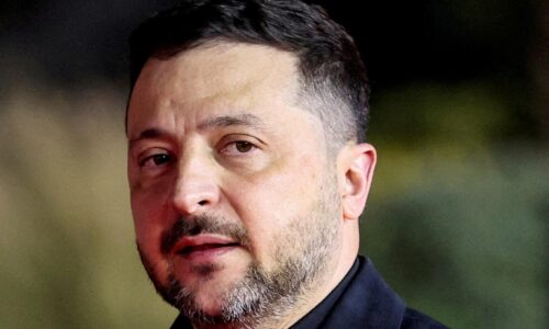 Zelenskyj tvrdí, že spravodajské služby získali Putinove dokumenty. Nespokojnosť Rusov podľa neho stúpa