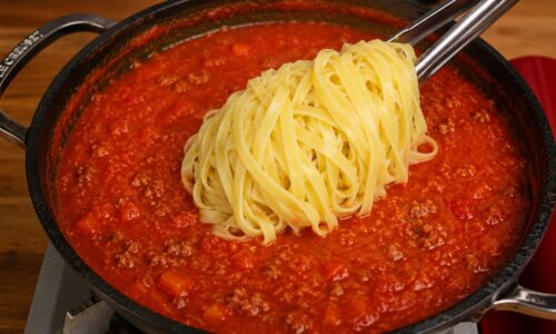 Better Than Restaurant Pasta! Easy Homemade Meat Sauce Recipe