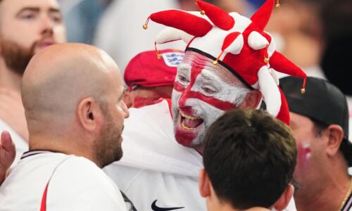 Ostreľovači na štadióne, chaos pri vstupe. Fanúšikovia na MS zúria: Správali sa k nám ako k dobytku