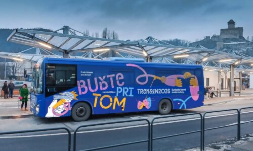 Reklama na autobusoch pomáha financovať verejnú dopravu