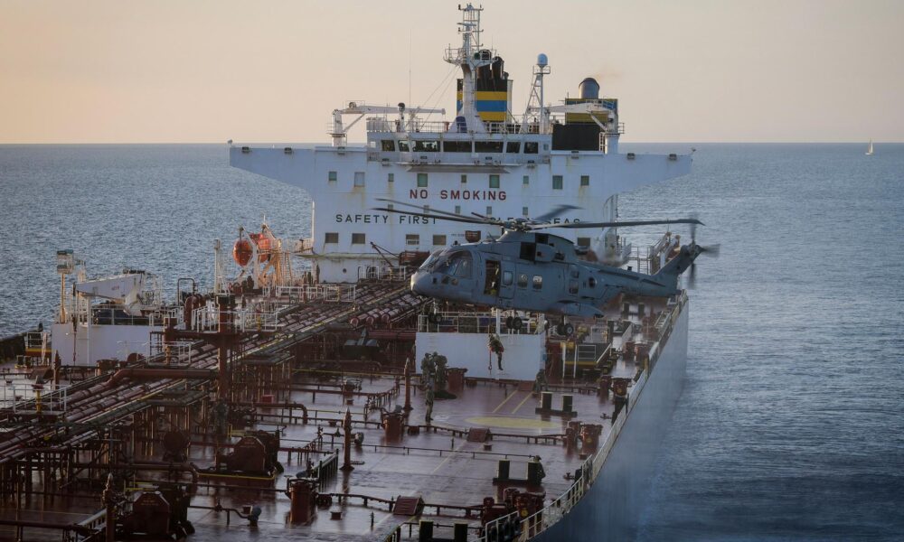 Rusko vyzbrojilo guľometmi tanker v Baltskom mori