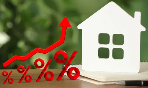Dve slovenské banky od 1. júla zdražujú hypotéky: Fixácie rastú až o 0,20 %
