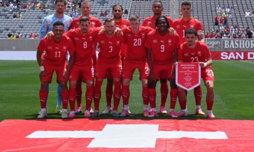 MS vo futbale: Švajčiari vyhrali nad Alžírskom 2:0 a čaká ich osemfinále
