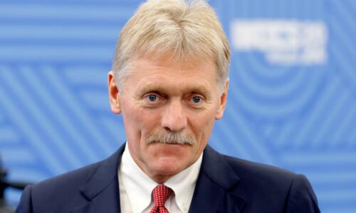 Ruské a čínske lode nacvičujú boj v Žltom mori. Peskov tvrdí, že spoločné manévre nie sú hrozbou pre iné štáty