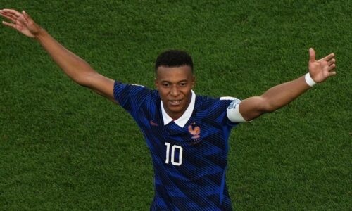 Prirovnala ho k opici. Mbappé zareagoval na rastickú političku, ktorá ho urážala