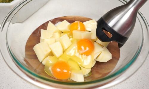 Legen Sie das Ei mit Kartoffeln und Sie werden mit dem Ergebnis zufrieden sein. 😯 Einfach kochen