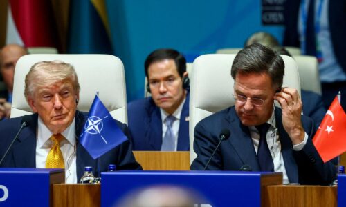 Trump v NATO stráca kľúčových spojencov. Európa sa podľa politológa musí v obrane spoliehať na seba