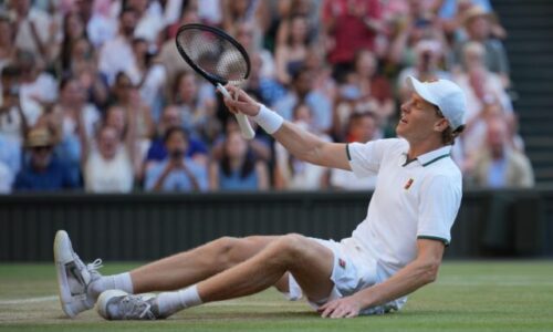 Po Wimbledone zostali na čele tenisových rebríčkov Sinner a Sobolenková, poradie v Top 10 sa však výrazne premiešalo