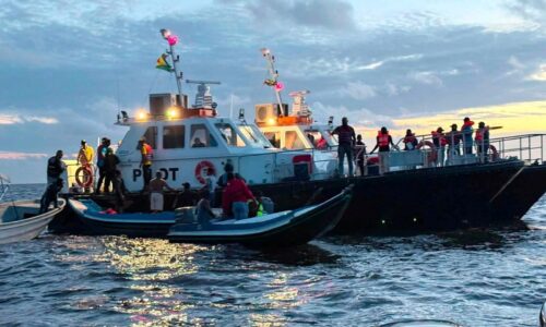 Guyana hlási 27 mŕtvych po nehode trajektu, desiatky ľudí sú nezvestné
