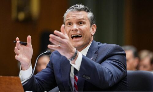 Tučný účet. Vojna s Iránom zatiaľ USA stála vyše 37 miliárd dolárov, potvrdil šéf Pentagónu Hegseth