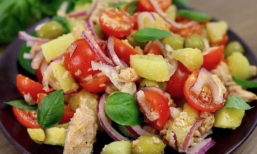 Einfacher und leckerer Kartoffelsalat mit Thunfisch! Salat in 5 Minuten!