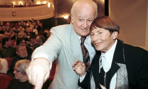 Herec Riehs zemřel manželce v náručí, měsíc předtím ještě hrál. Proč pomlouval Švorcovou?