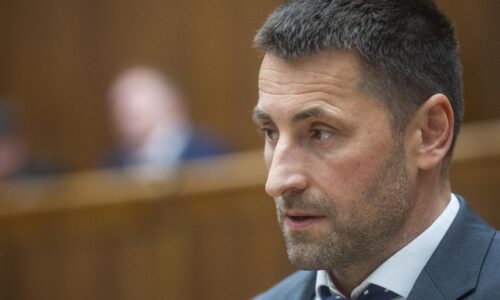 SaS kritizuje vládu za zanedbanie systému váženia kamiónov. Ide o projekt za viac ako sto miliónov eur