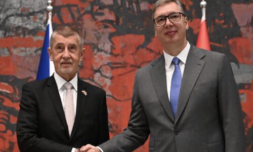 Vôbec nerozumiem, prečo Srbsko nie je v EÚ a schengene, vyhlásil Babiš