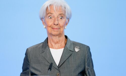 ECB ukázala, že vie konať. Ale len keď treba