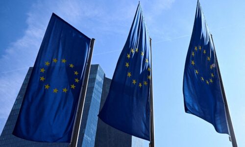 Sadzby ECB môžu rásť v septembri, hypotéky lacnejšie nebudú, tvrdia analytici