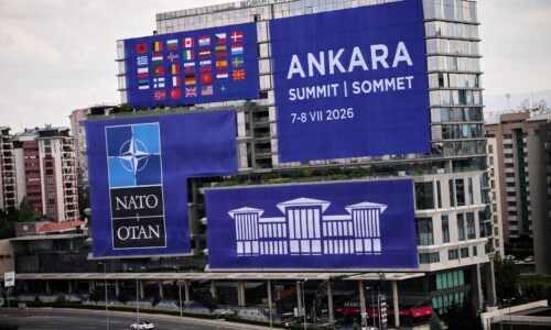 Belgicko pre podozrenie zo špionáže zatklo kanadskú stážistku v NATO